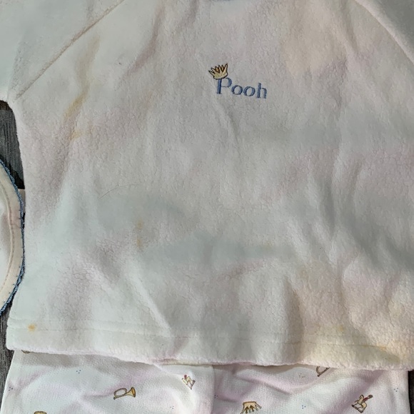 Classic Pooh two piece outfit 6 months - Picture 4 of 6